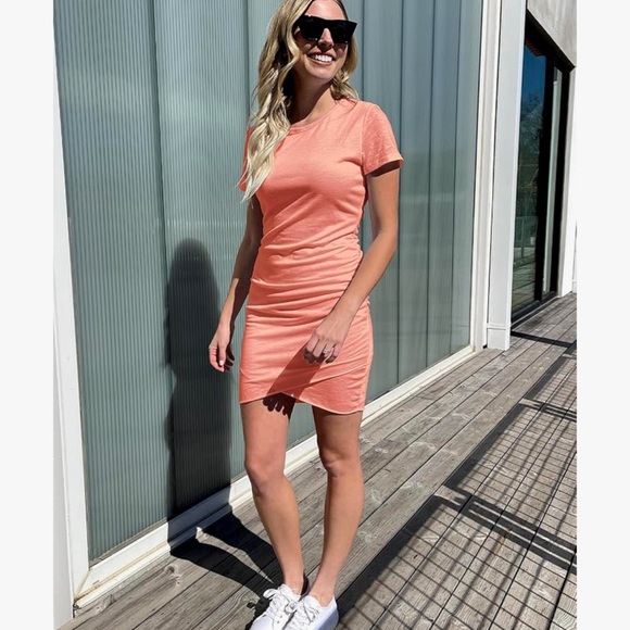 Amazon Dress - Picture 3 of 4